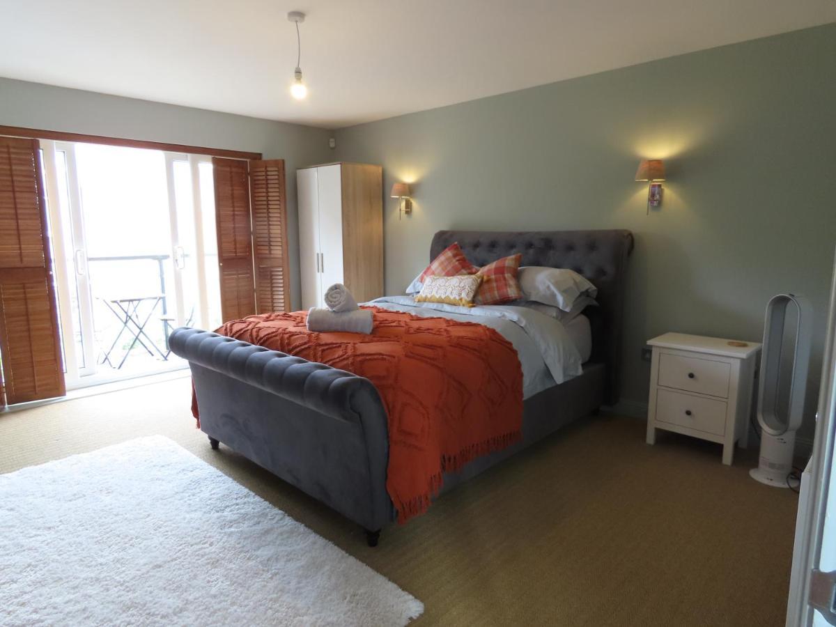 Entire Seaside Luxury Home With On Site Parking! Пул Екстериор снимка